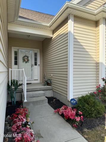 4 Vogt Drive Latham NY 12110