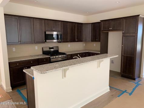 36 Windrow Way Mechanicville NY 12118