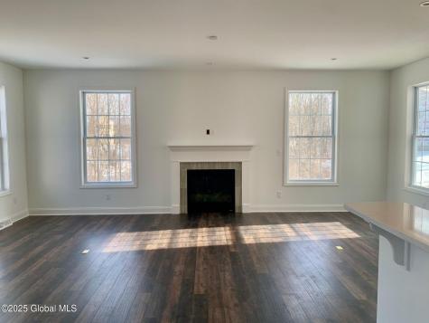 36 Windrow Way Mechanicville NY 12118