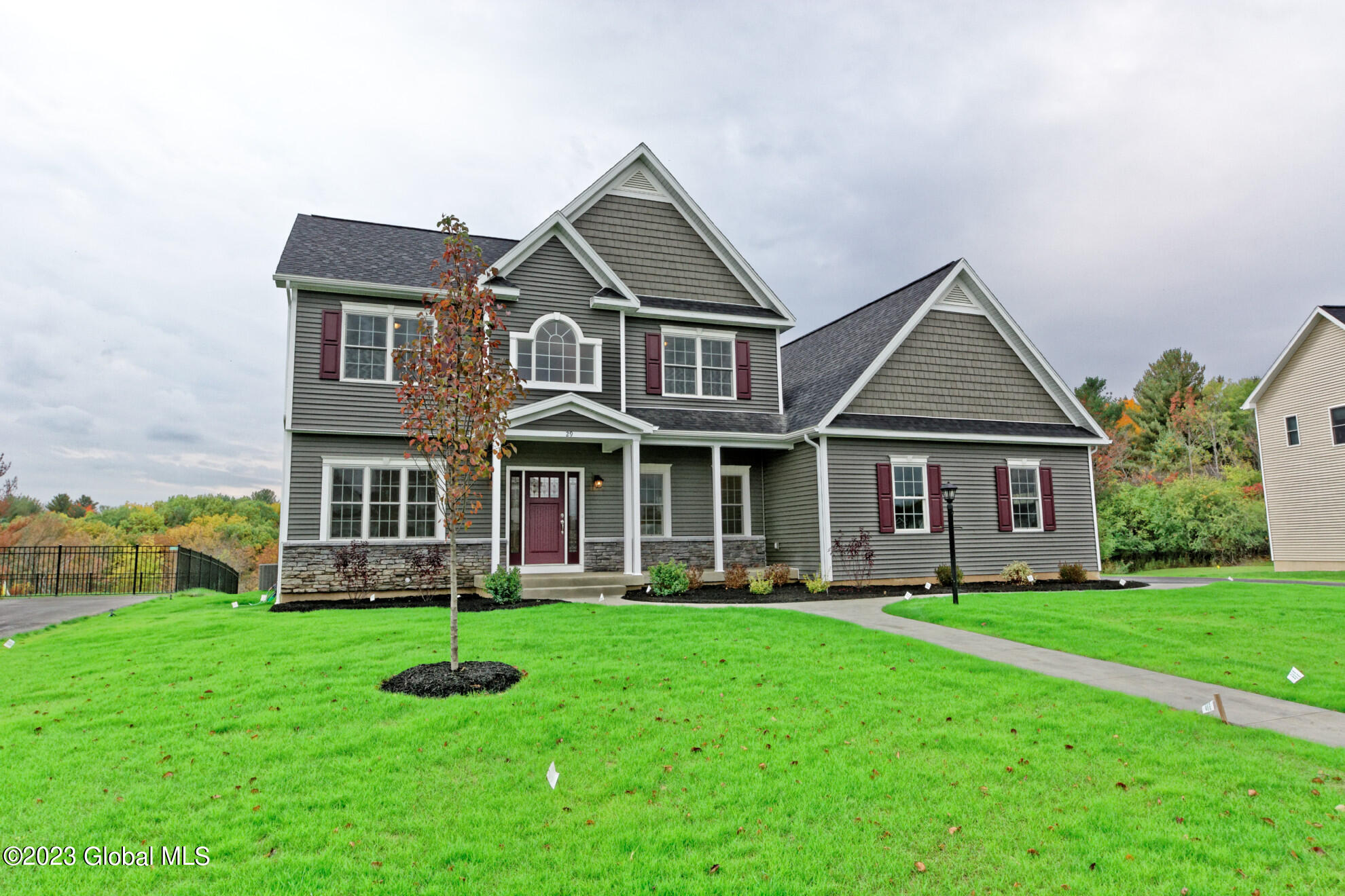 14 Royal Court Cohoes NY 12047