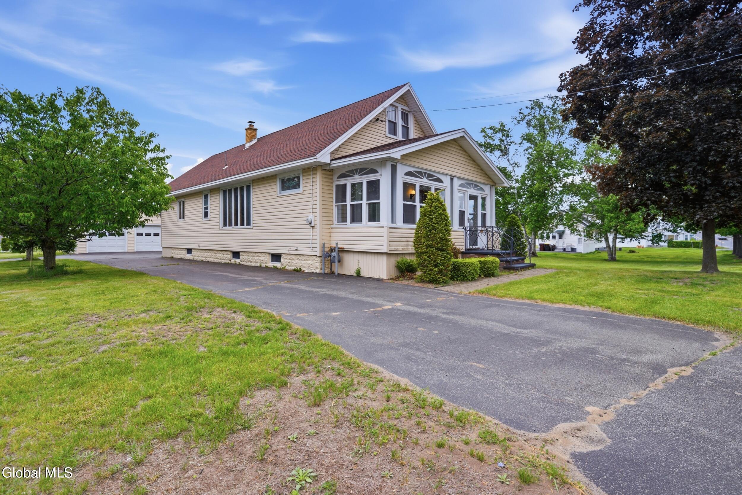 113 Mariaville Road Rotterdam NY 12306