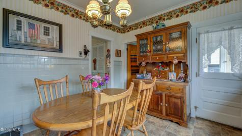 117 Fifth Avenue Gloversville NY 12078