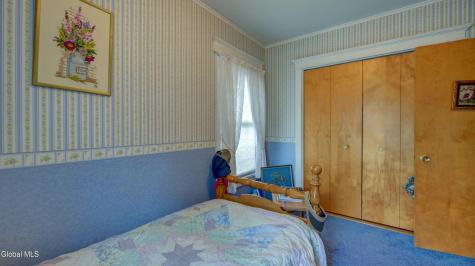 117 Fifth Avenue Gloversville NY 12078