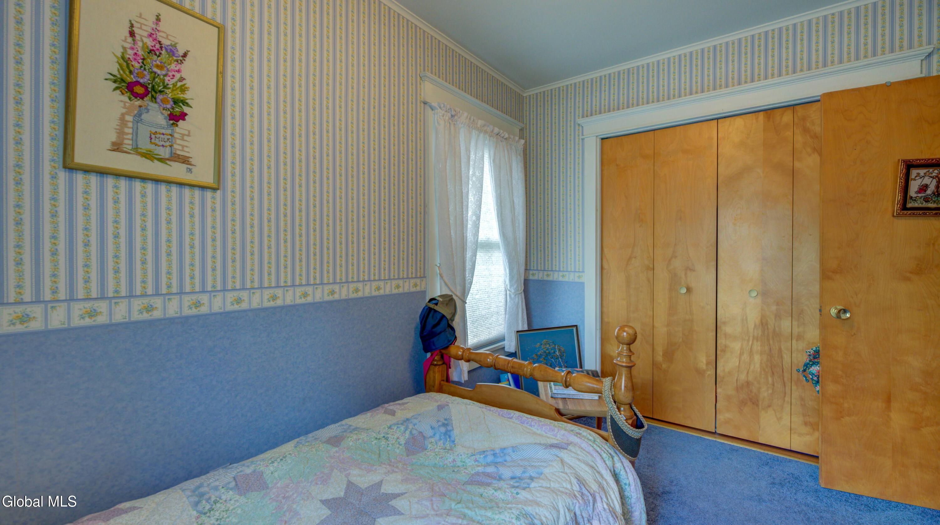117 Fifth Avenue Gloversville NY 12078