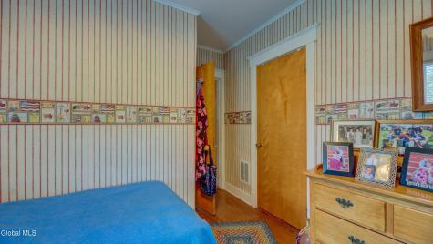117 Fifth Avenue Gloversville NY 12078