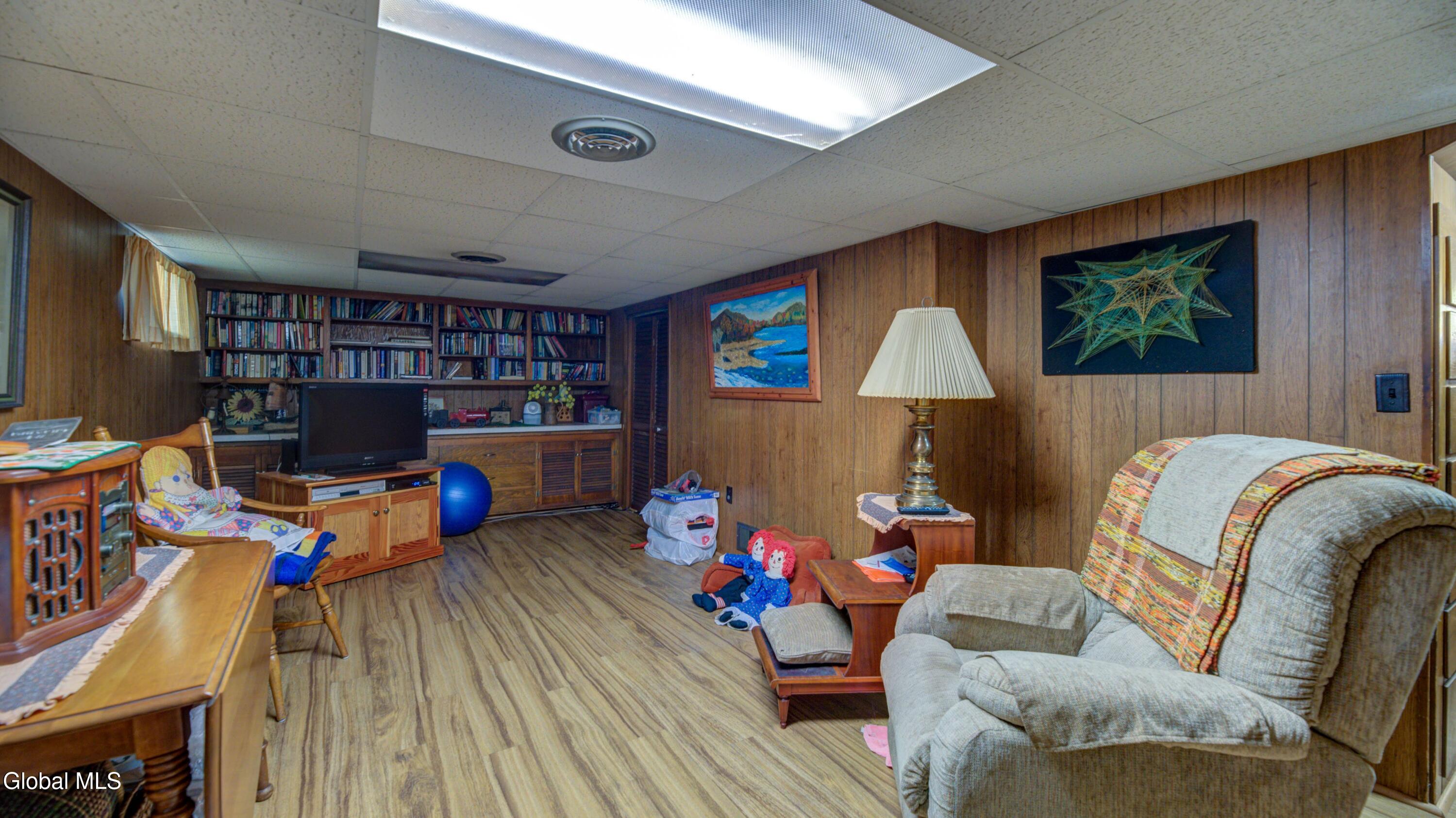 117 Fifth Avenue Gloversville NY 12078