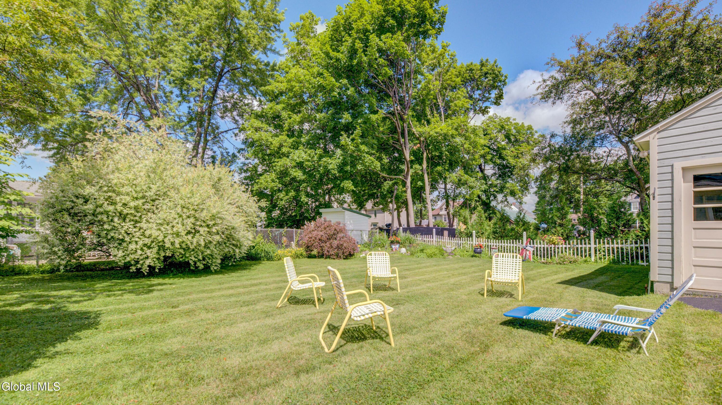 117 Fifth Avenue Gloversville NY 12078