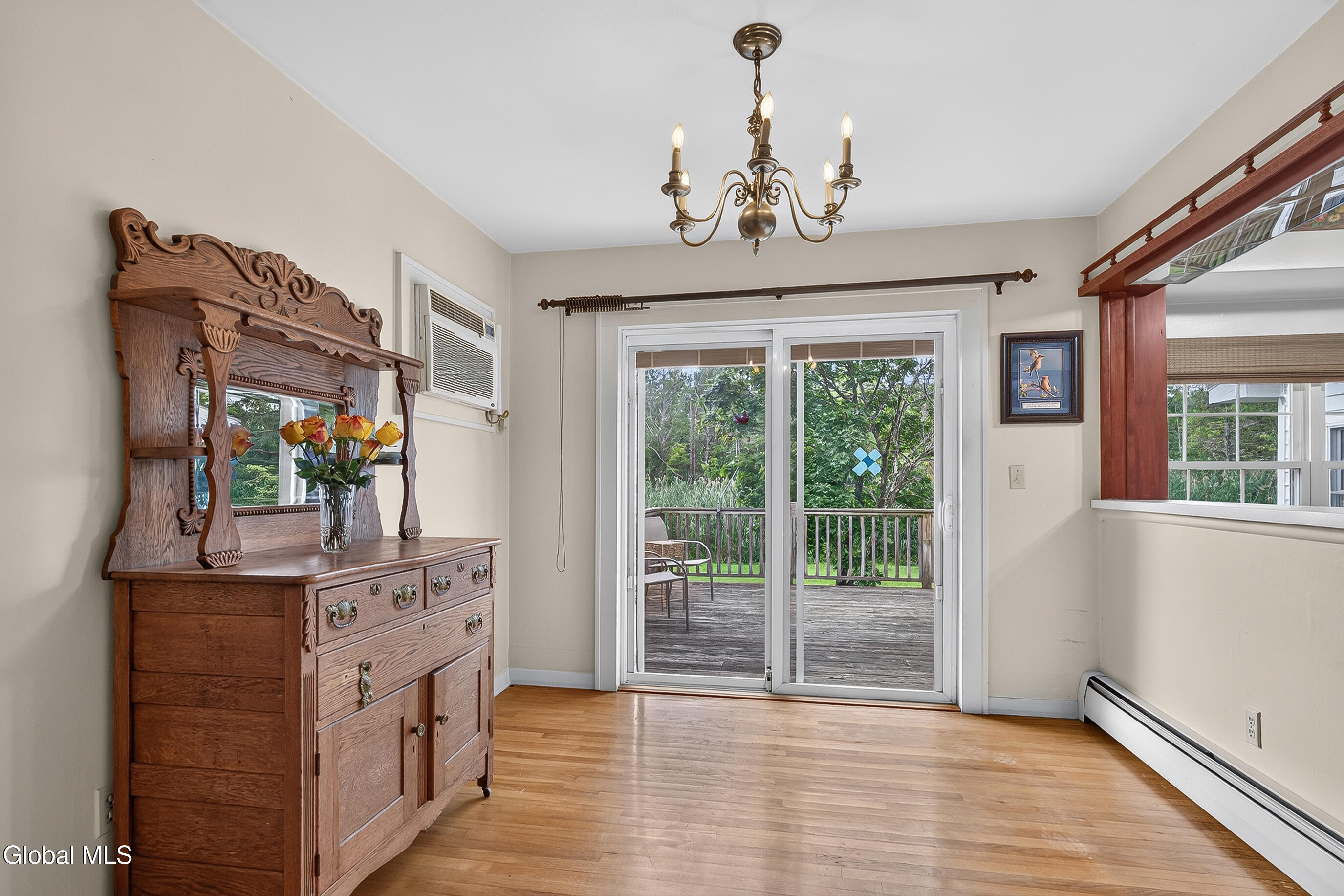 585 Saint David's Lane Niskayuna NY 12309