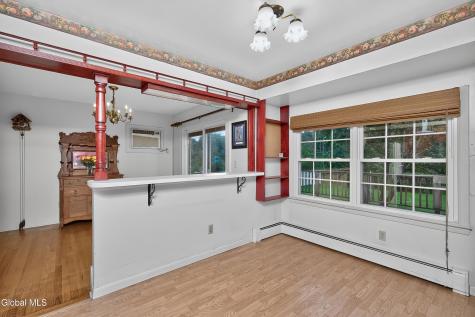 585 Saint David's Lane Niskayuna NY 12309