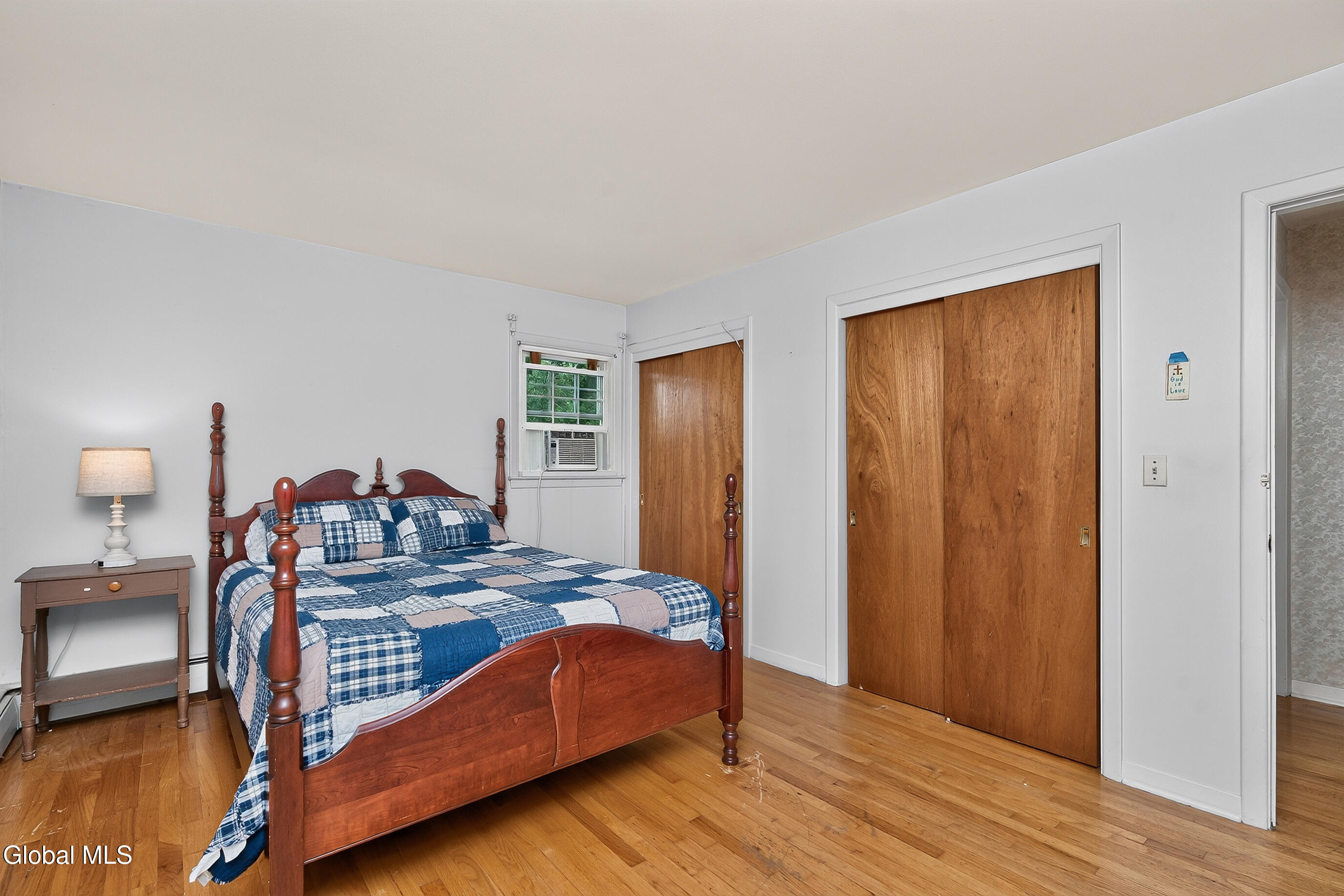 585 Saint David's Lane Niskayuna NY 12309