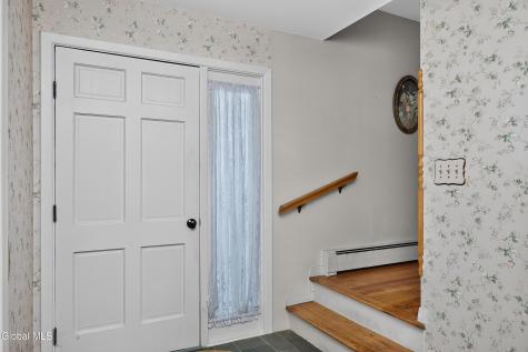 585 Saint David's Lane Niskayuna NY 12309