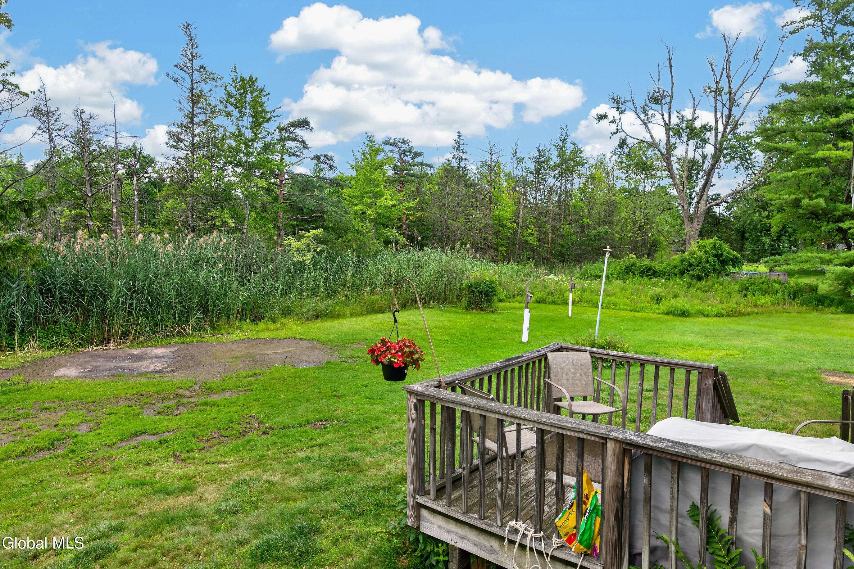 585 Saint David's Lane Niskayuna NY 12309