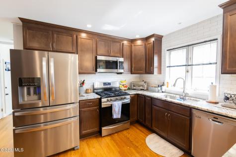35 Nancy Theresa Terrace Albany NY 12205