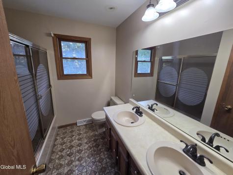 1022 St Lucille Drive Schenectady NY 12306