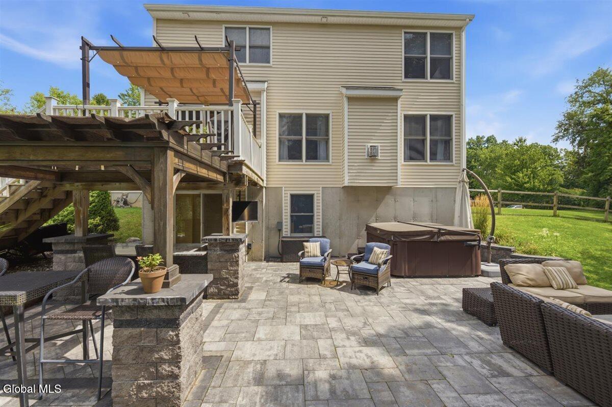 73 Silver Creek Drive Selkirk NY 12158