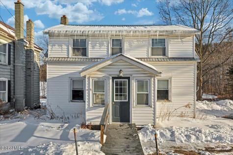 7748 New York 40 Hartford NY 12838