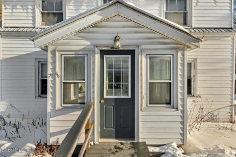 7748 New York 40 Hartford NY 12838