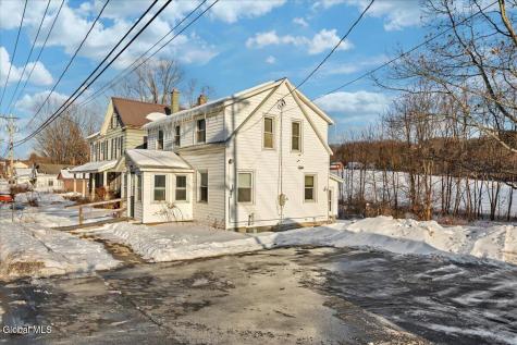 7748 New York 40 Hartford NY 12838