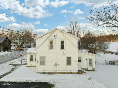 7748 New York 40 Hartford NY 12838