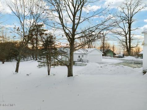 7748 New York 40 Hartford NY 12838