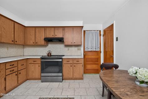 24 Wanda Court East Greenbush NY 12180