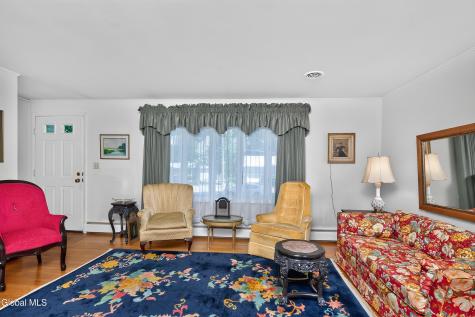 24 Wanda Court East Greenbush NY 12180