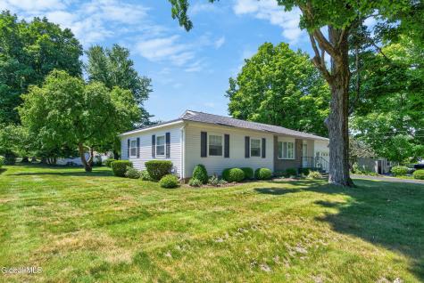 24 Wanda Court East Greenbush NY 12180