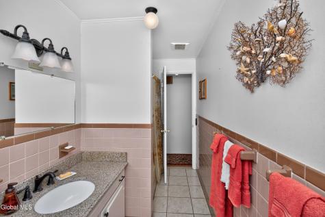 24 Wanda Court East Greenbush NY 12180