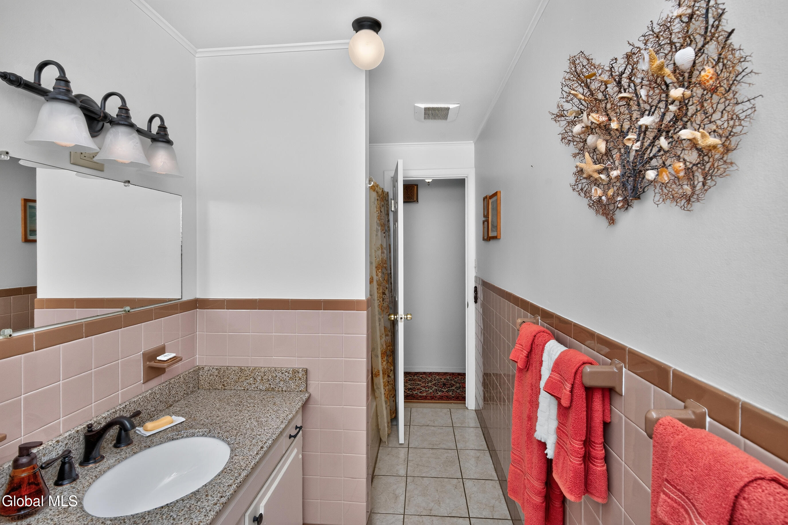 24 Wanda Court East Greenbush NY 12180