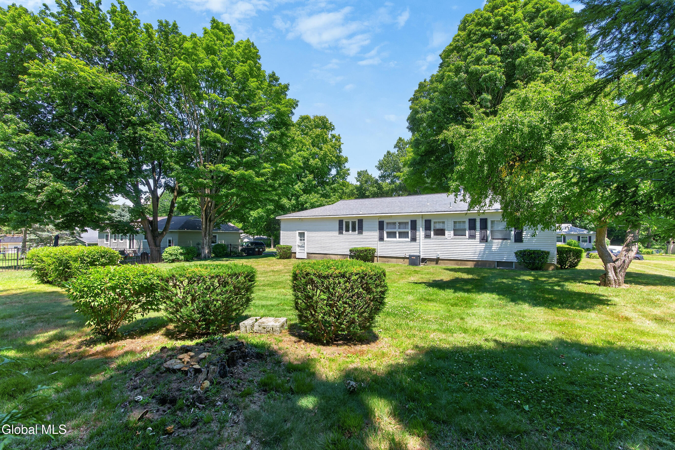 24 Wanda Court East Greenbush NY 12180