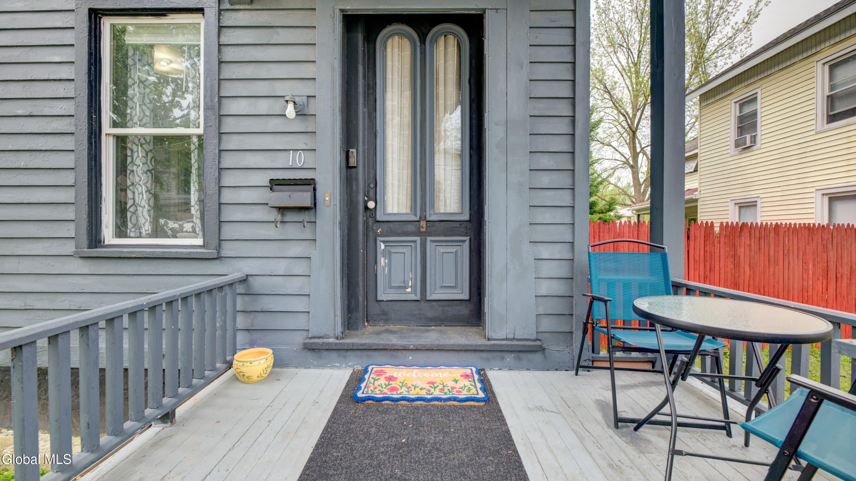 10 Gilbert Street Johnstown NY 12095