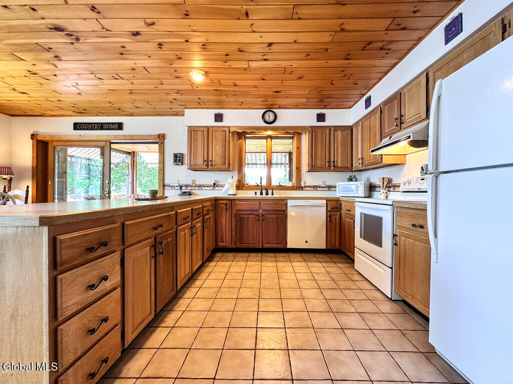 132 Blythewood Island Road Chestertown NY 12817