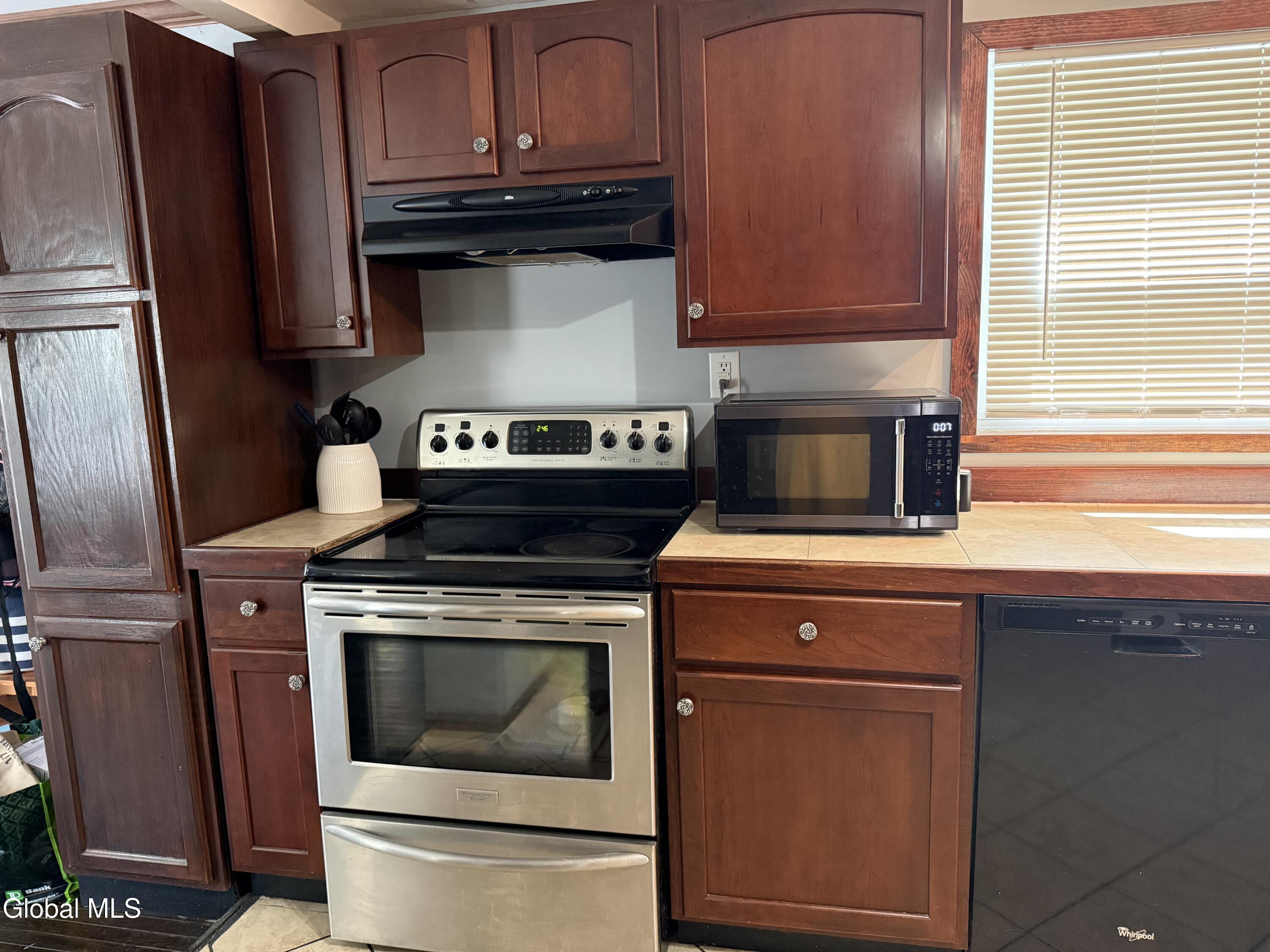 88 Saunders Street Whitehall NY 12887