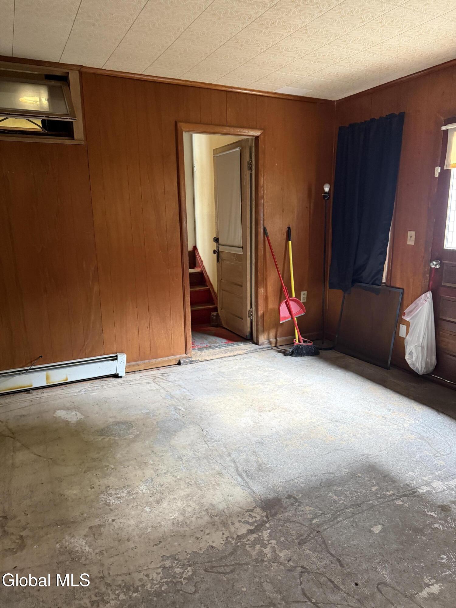 1887 9th Avenue Watervliet NY 12189