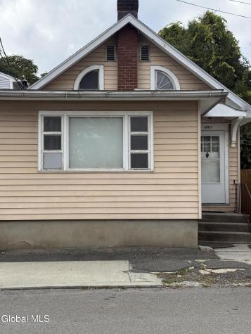 1887 9th Avenue Watervliet NY 12189