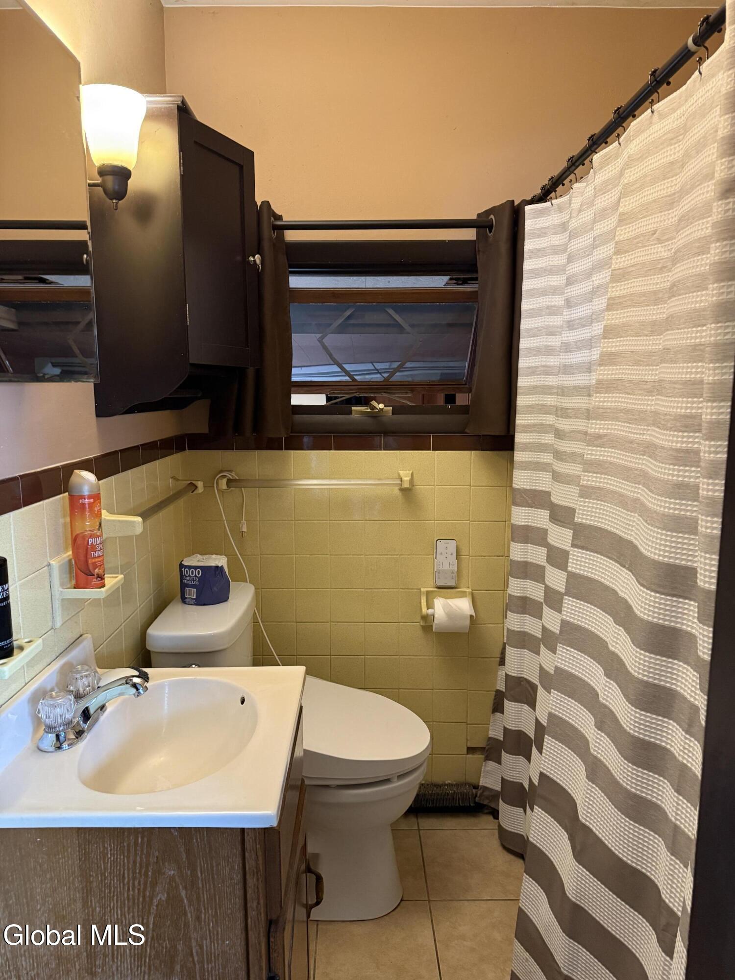1887 9th Avenue Watervliet NY 12189