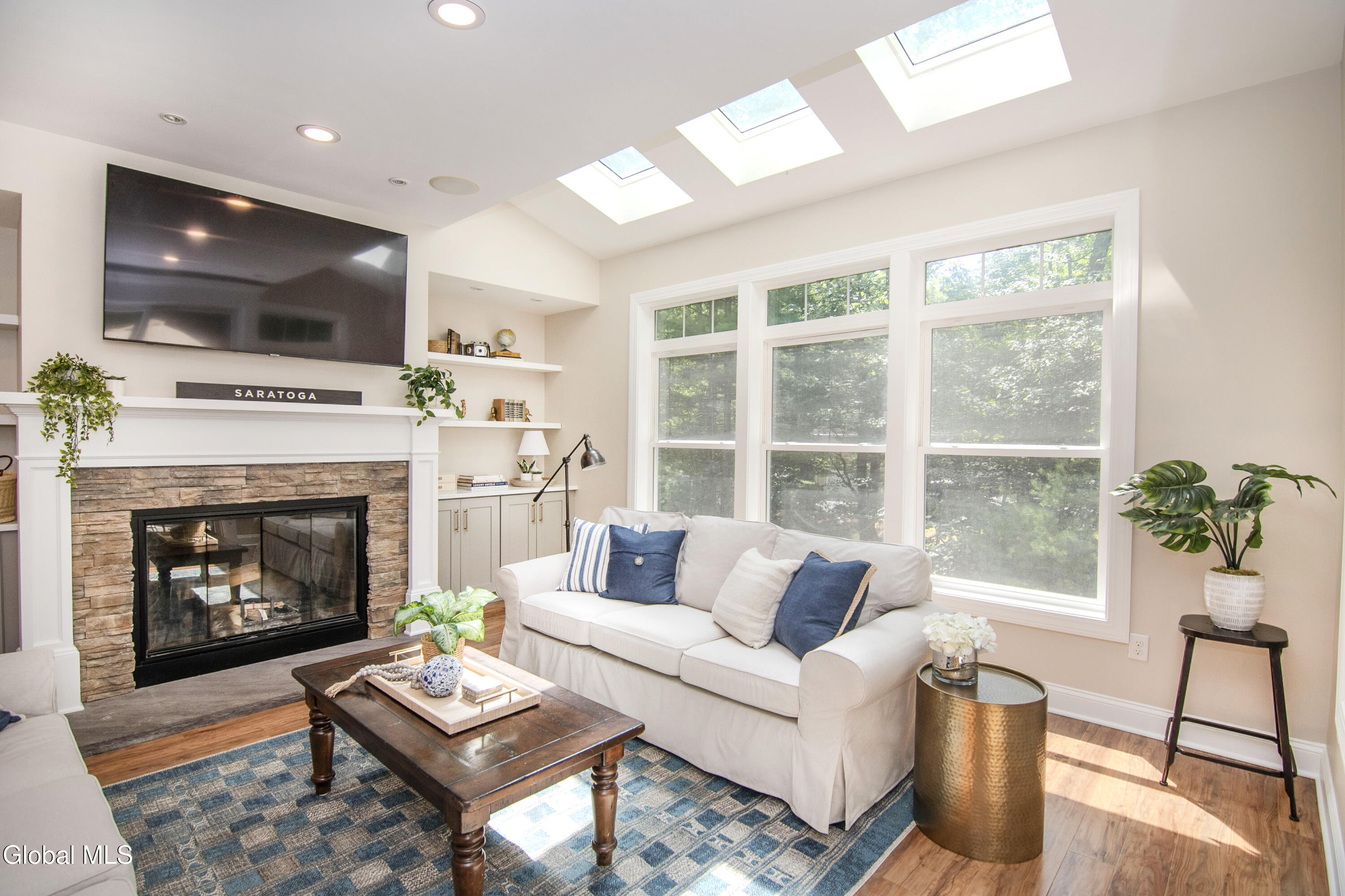 3 Iris Drive Saratoga Springs NY 12866
