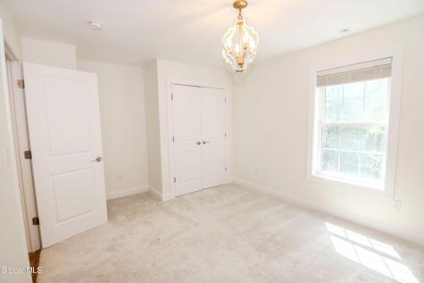 3 Iris Drive Saratoga Springs NY 12866