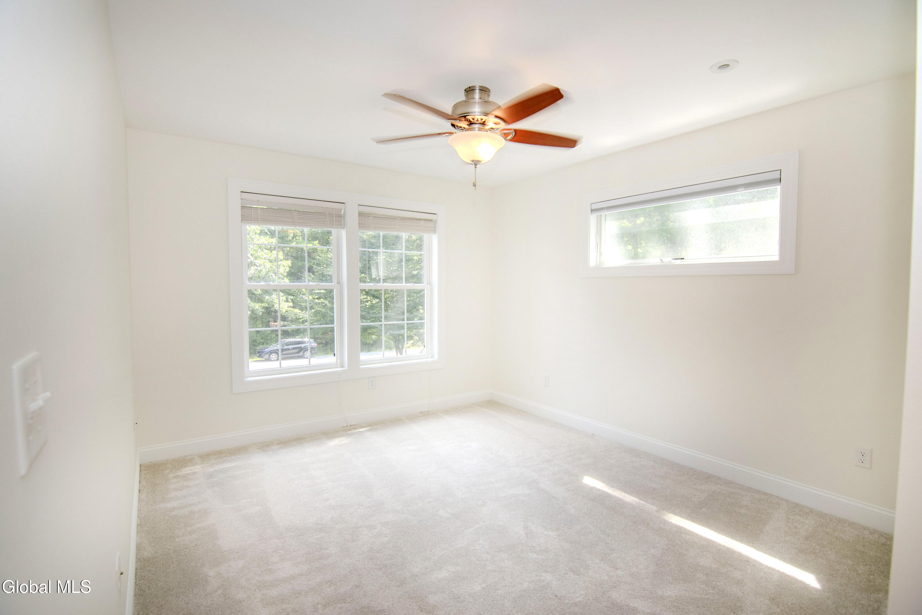 3 Iris Drive Saratoga Springs NY 12866