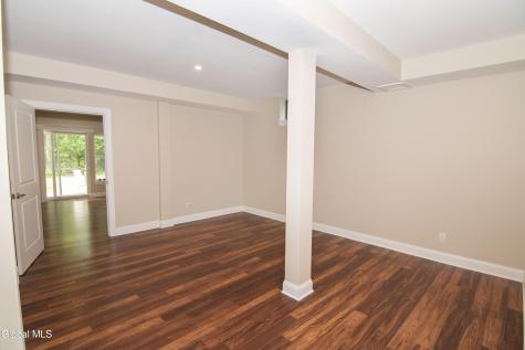 3 Iris Drive Saratoga Springs NY 12866