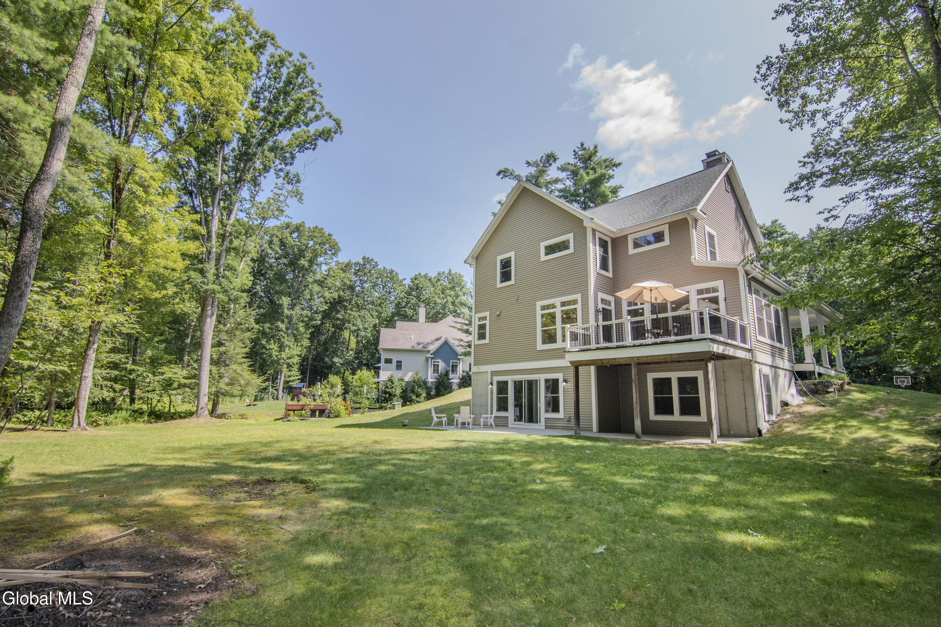 3 Iris Drive Saratoga Springs NY 12866