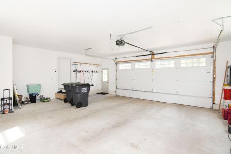 3 Iris Drive Saratoga Springs NY 12866