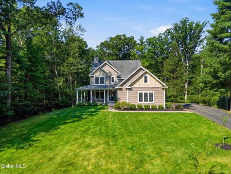3 Iris Drive Saratoga Springs NY 12866