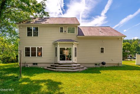 8 Mokasha Square Saratoga Springs NY 12866