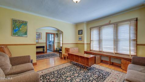 16 N Hollywood Avenue Gloversville NY 12078