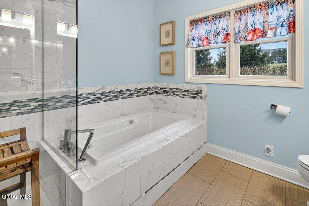 1 Conway Circle Loudonville NY 12211
