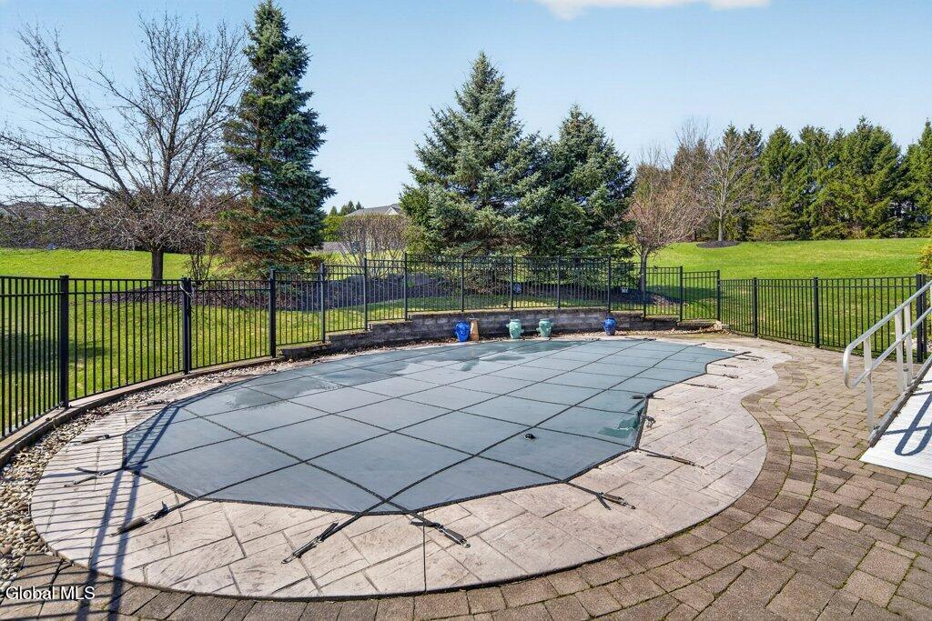 1 Conway Circle Loudonville NY 12211