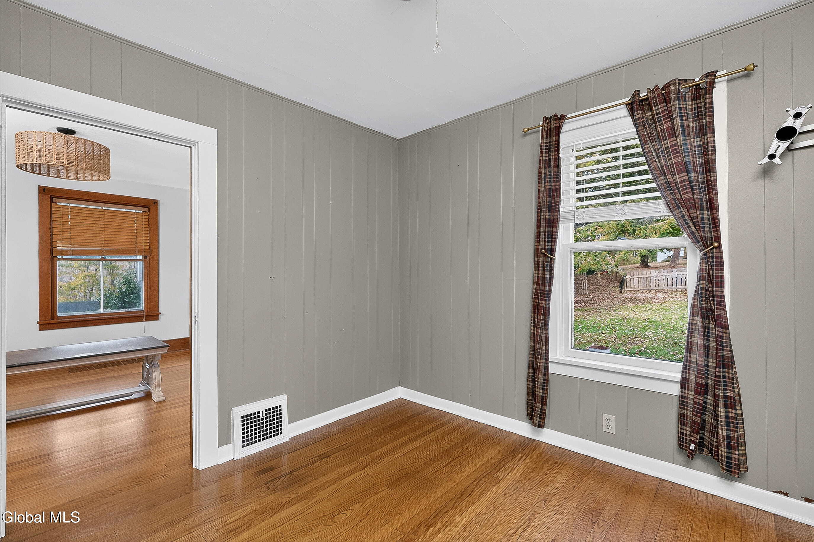 73 Chatham Street Nassau NY 12123