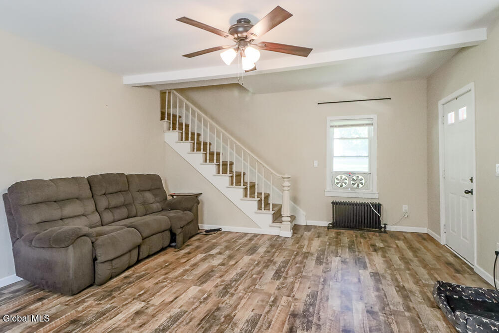 11 Griswald Street Nassau NY 12123