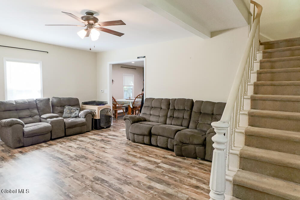11 Griswald Street Nassau NY 12123